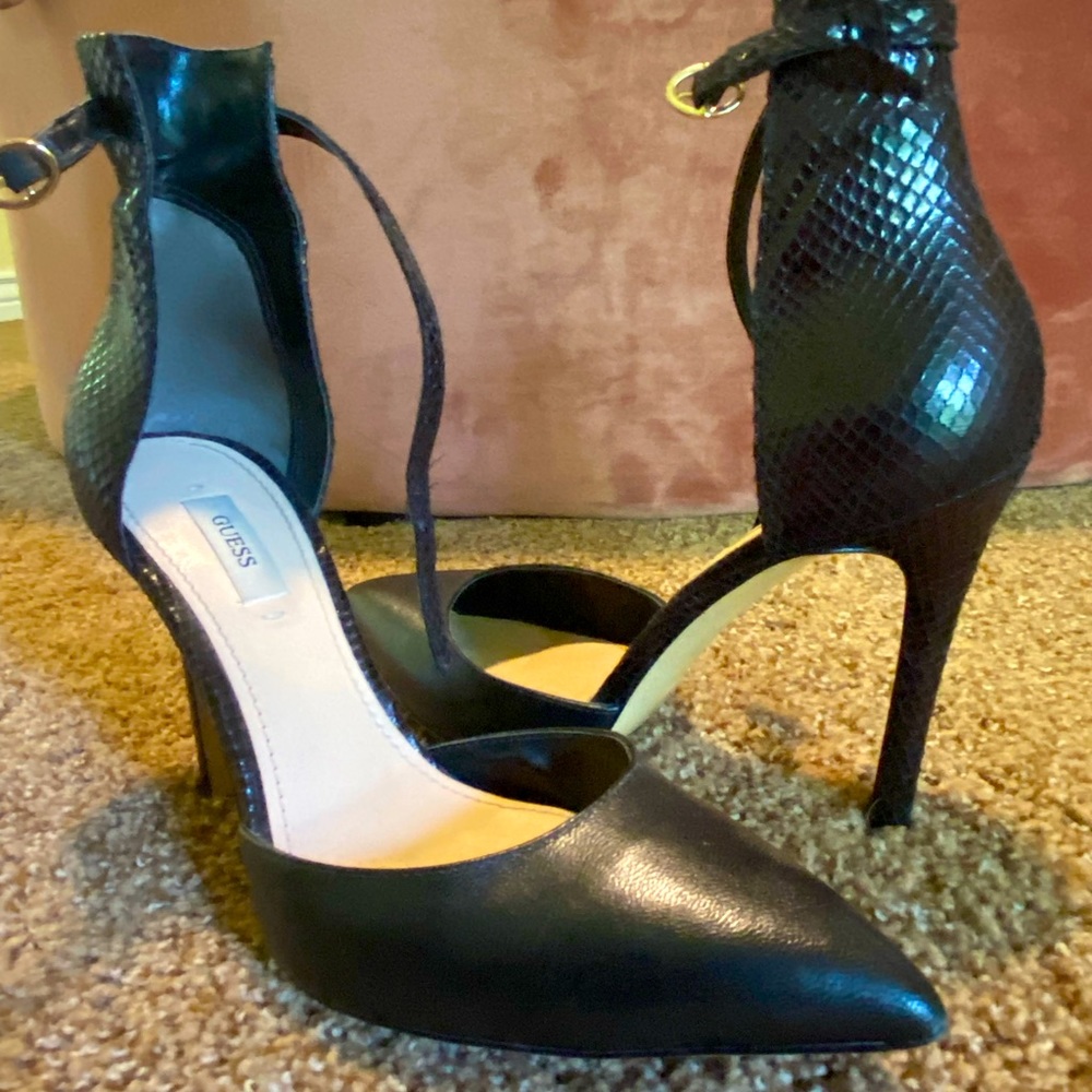 Guess black leather shoes size 8.5